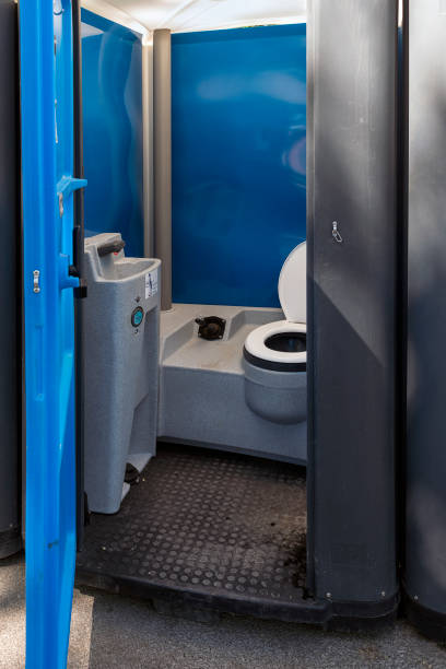 Portable Toilet Options We Offer in Benton, KY